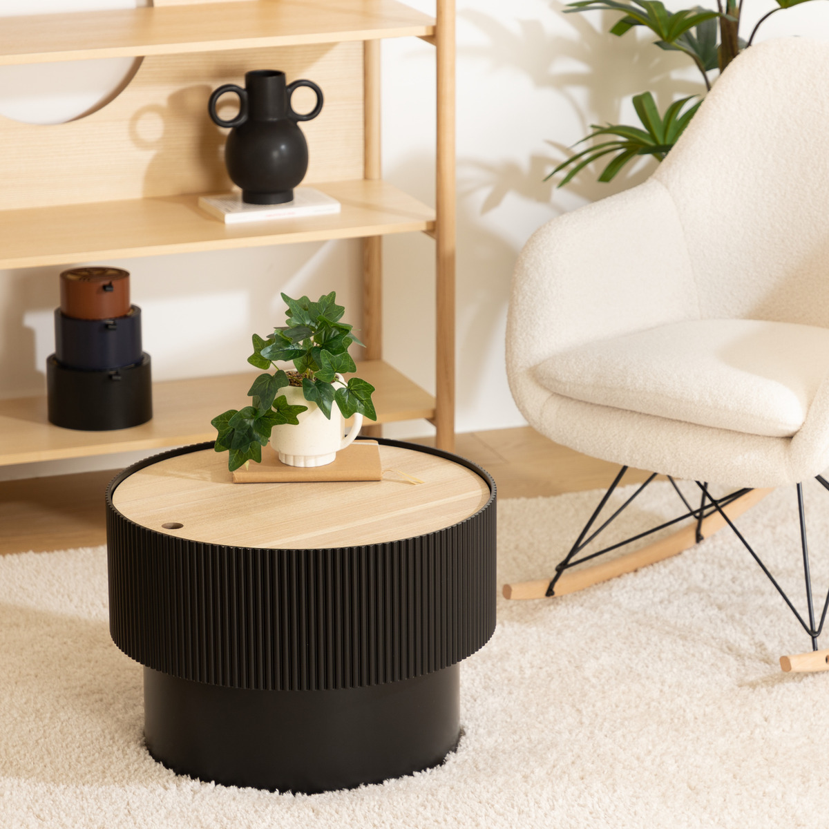 Coffee table "Enola" Ash veneer, black, d.55 cm