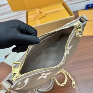 Louis Vuitton Boulogne PM Bag M132241:1High-quality replica