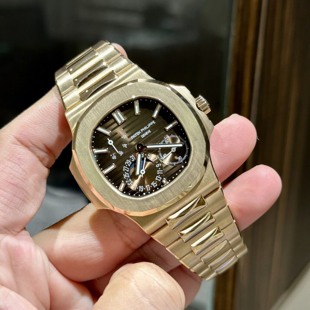 Patek Philippe Best Replica Watch Nautilus 5712R Brown Dial 18K Solid Gold 40mm - Top club