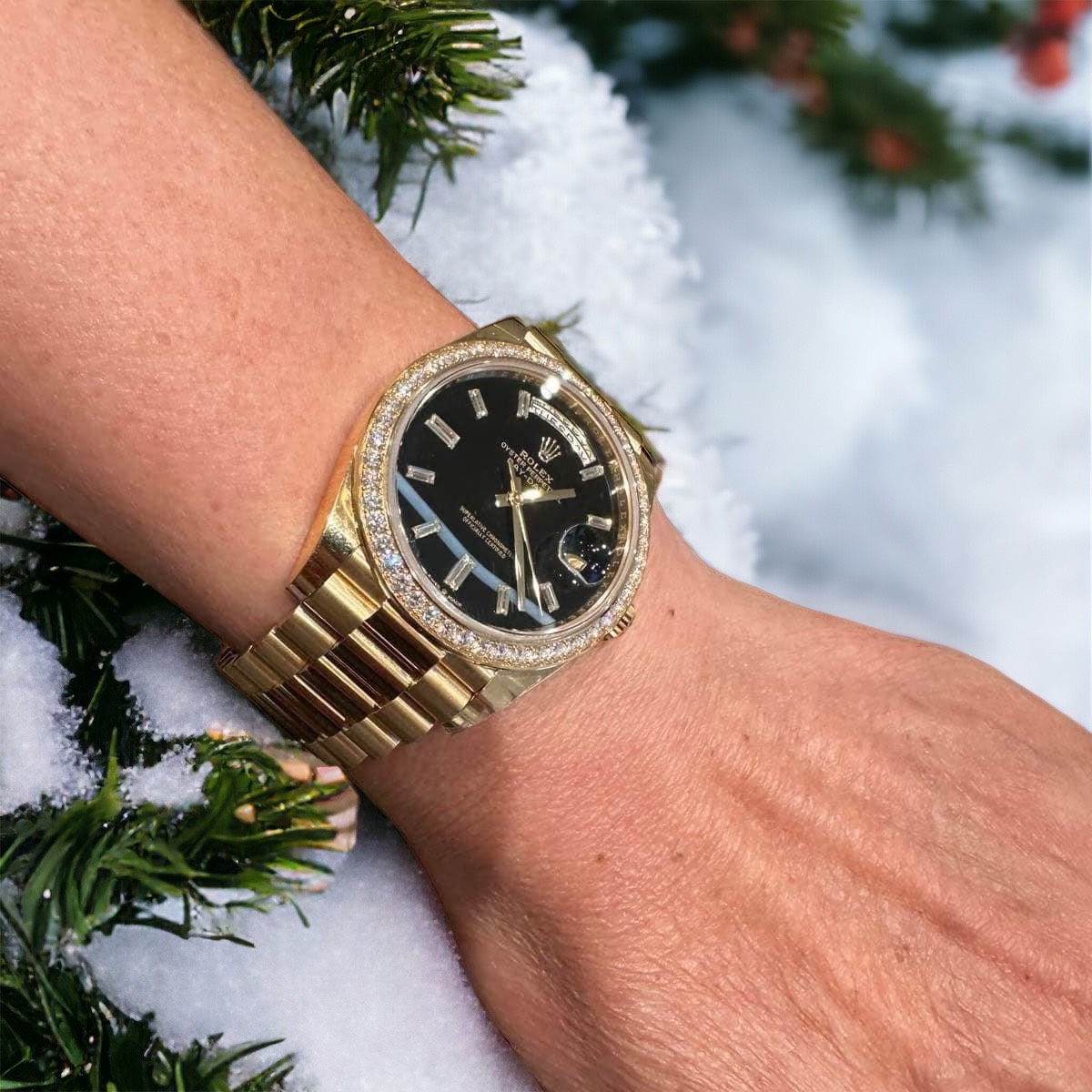 Rolex Day-Date 228238 Replica Watch 18K Gold Wrapped Moissanite Bezel GM 40mm - Elite Watch Atelier