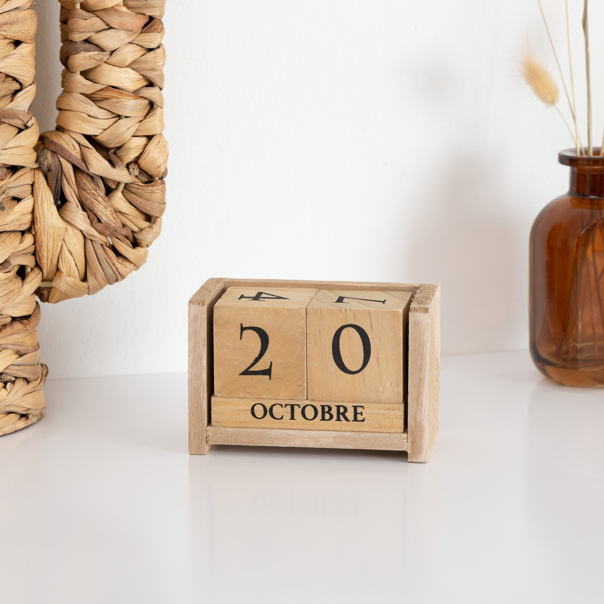 Calendar "Colonial" Beige, 7.5x11 cm