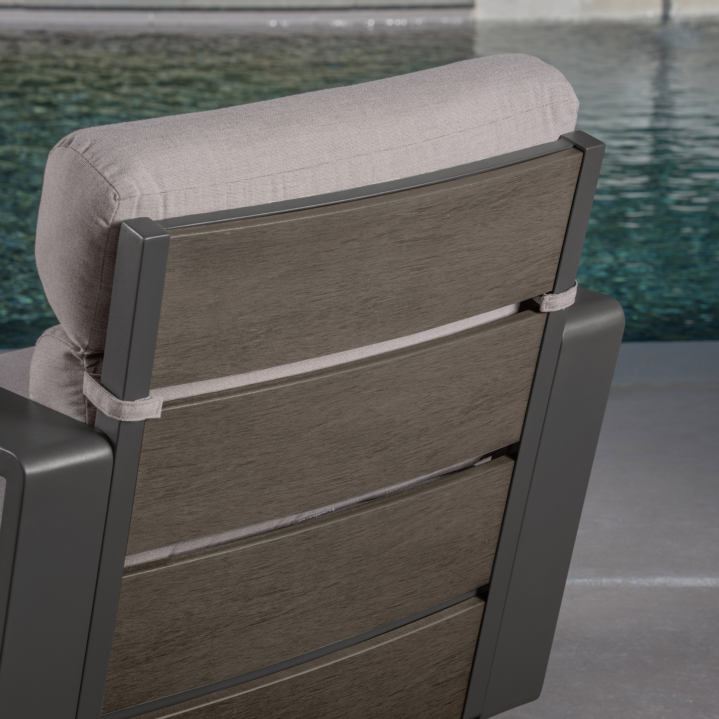 SunVilla Alden 3-piece Outdoor Patio Seating Set - Image 7