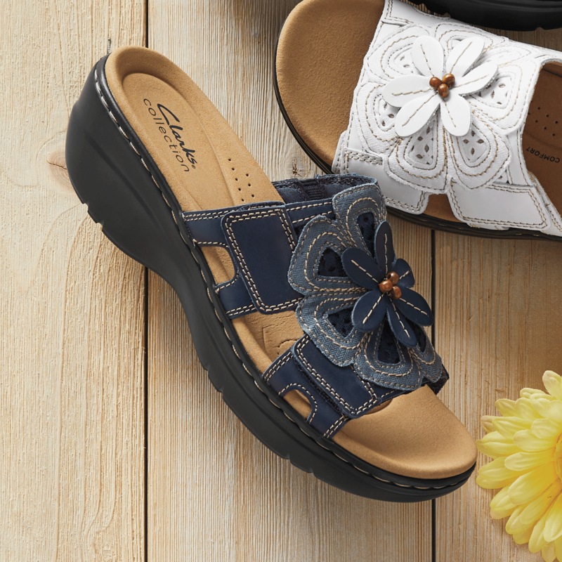 Clarks Merliah 2 Belle Slide - MIDNIGHT VELVET CATALOG