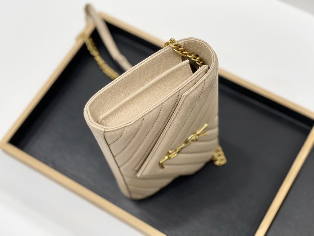 TO – Luxury Edition Bags SLY 1941:1High-quality replica
