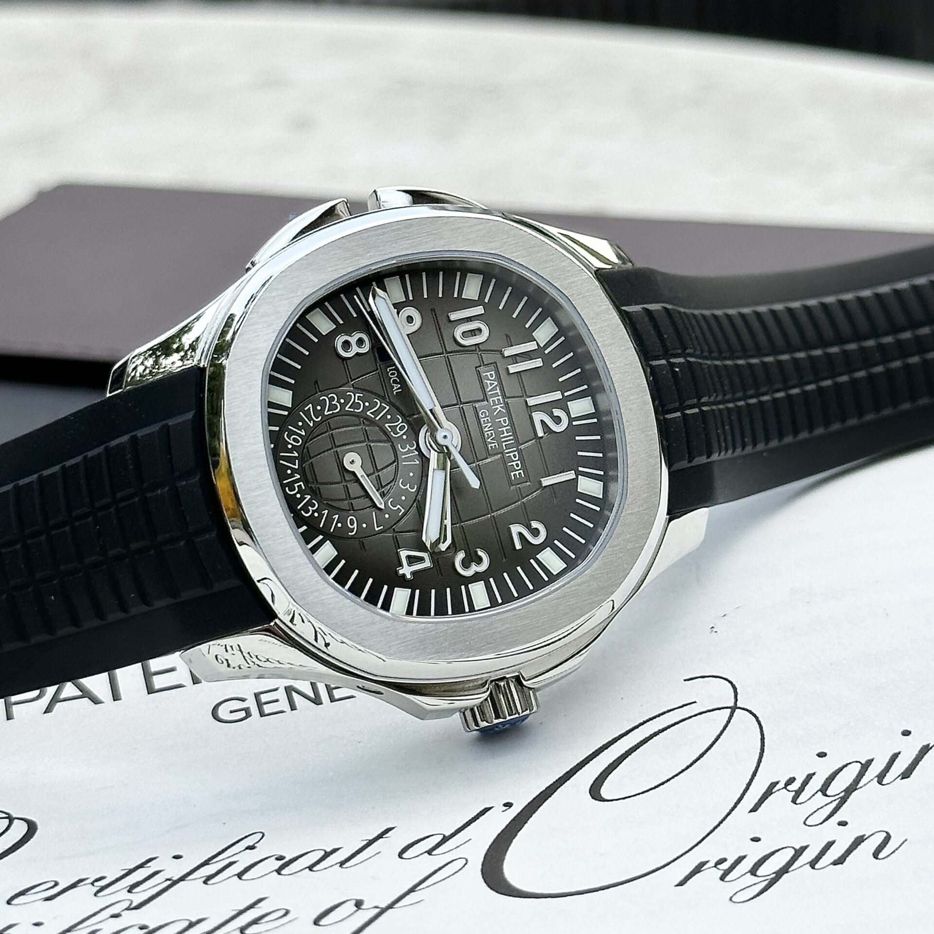 Patek Philippe Aquanaut 5164A Best Replica Watch Gray Dial ZF Factory 40.8mm - Top club