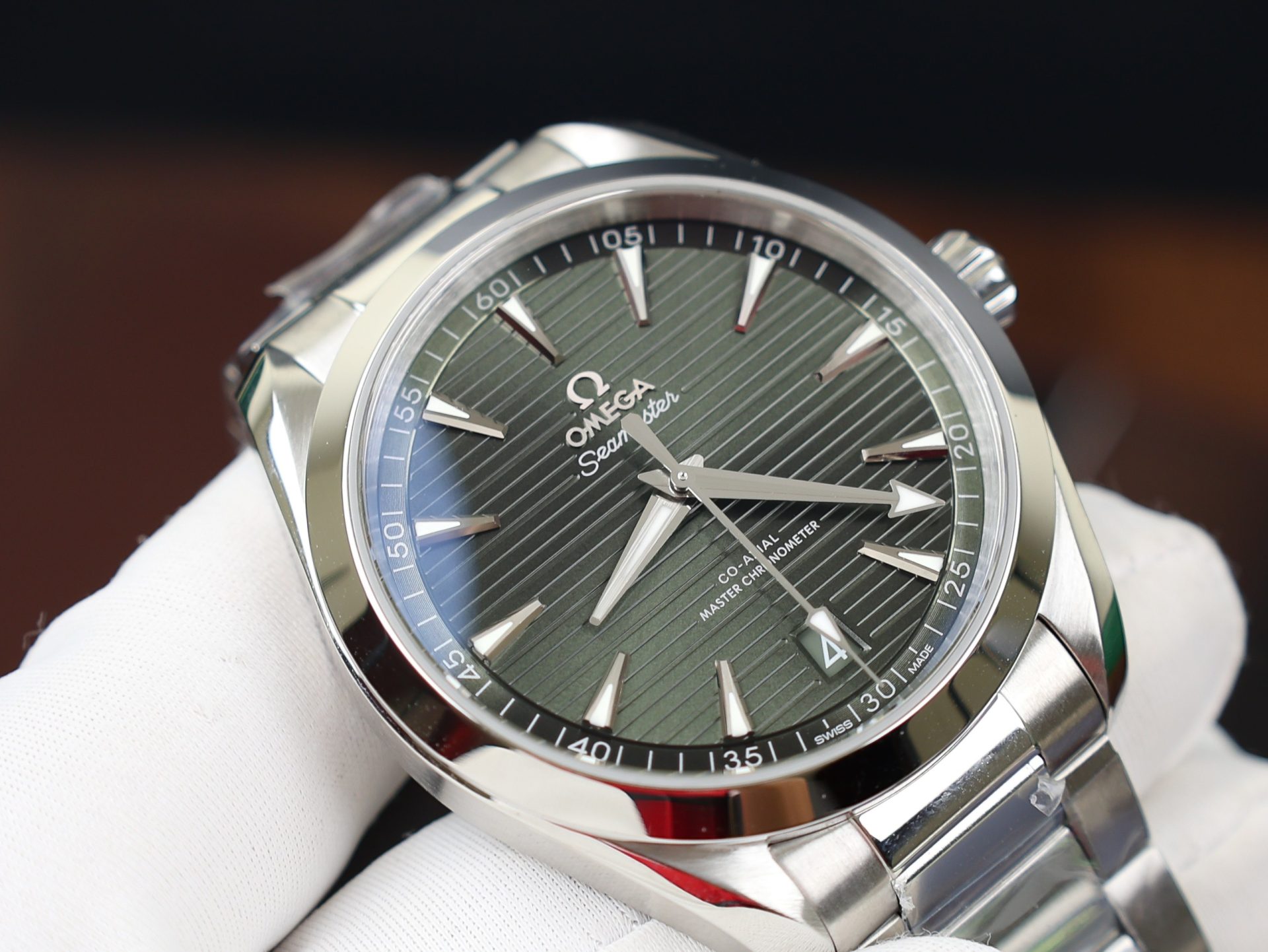 Omega Replica Watch Seamaster Aqua Terra Green Dial Metal Wire 41mm - Top club