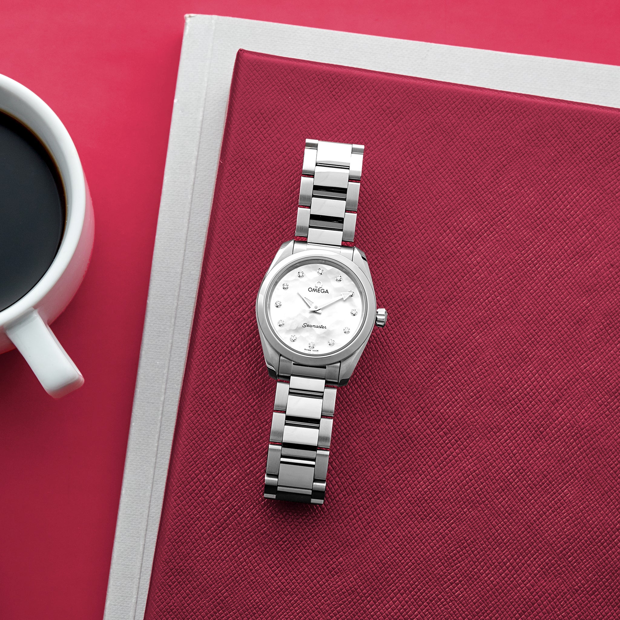 Seamaster Aqua Terra 150M Quartz 28mm Mother-Of-Pearl Dial With Diamonds(1:1 replica) - Elite Watch Atelier