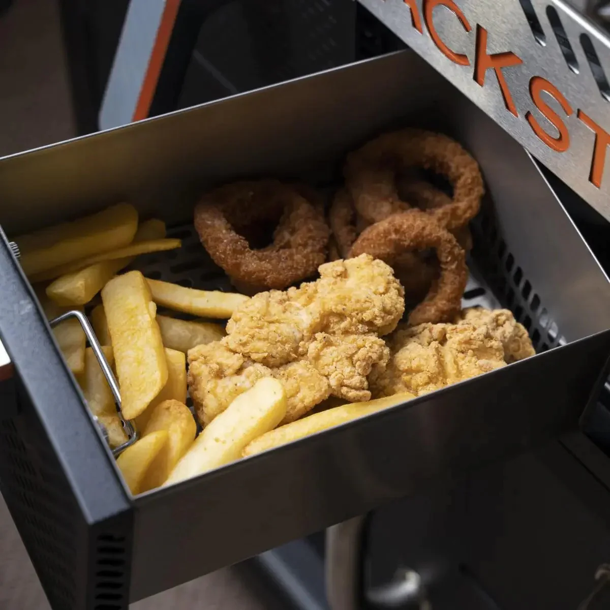 Blackstone 4-burner hob and air fryer combination – 36 inch - Image 6