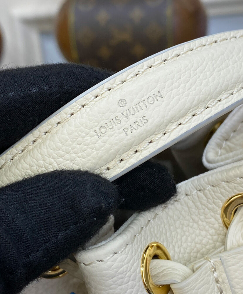 Louis Vuitton NANO NOE Bag M230881:1High-quality replica
