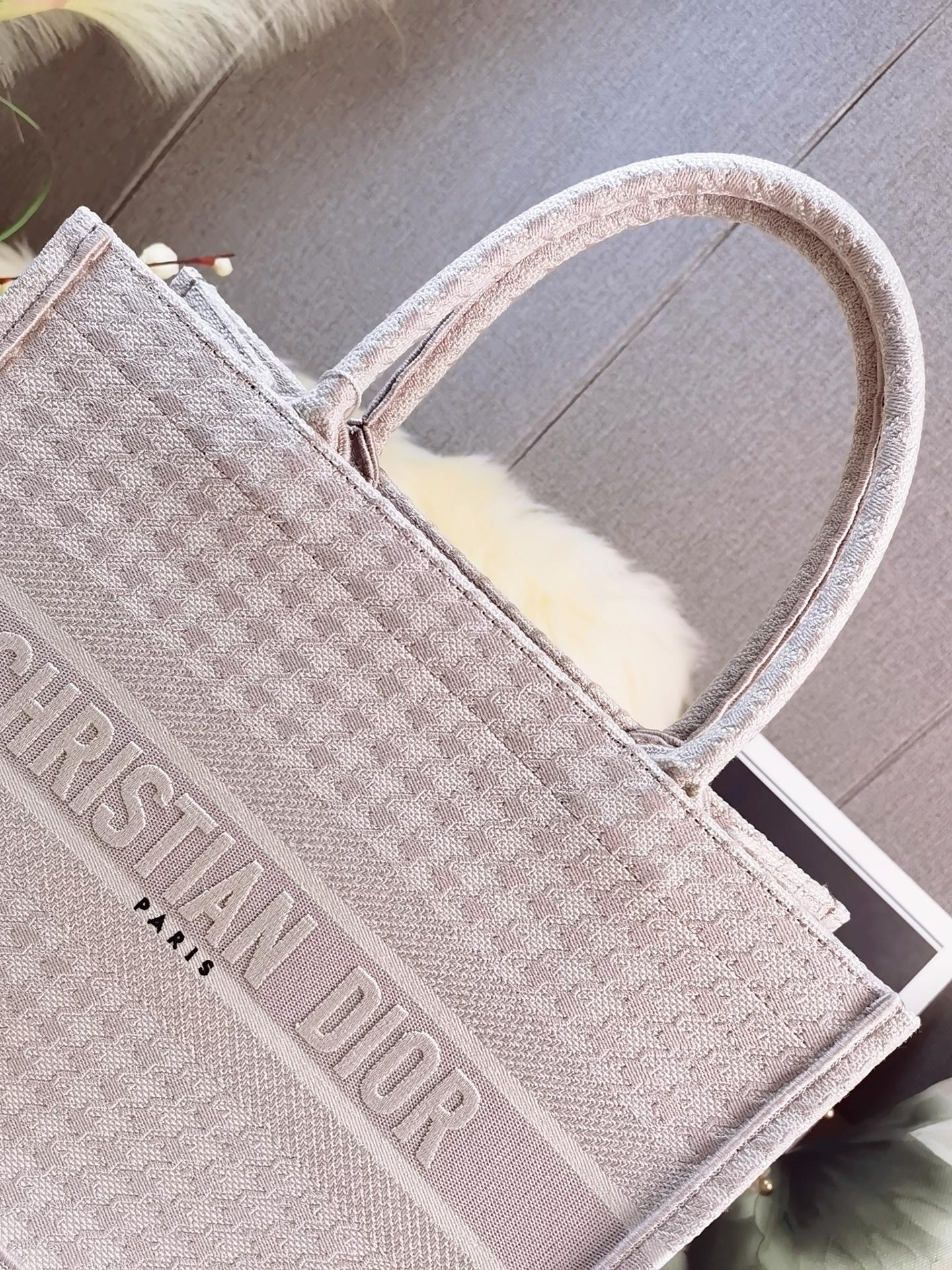 Christian Dior Medium Dior Book Tote Pink , For Women, Women’s Handbags 14in/36cm CD