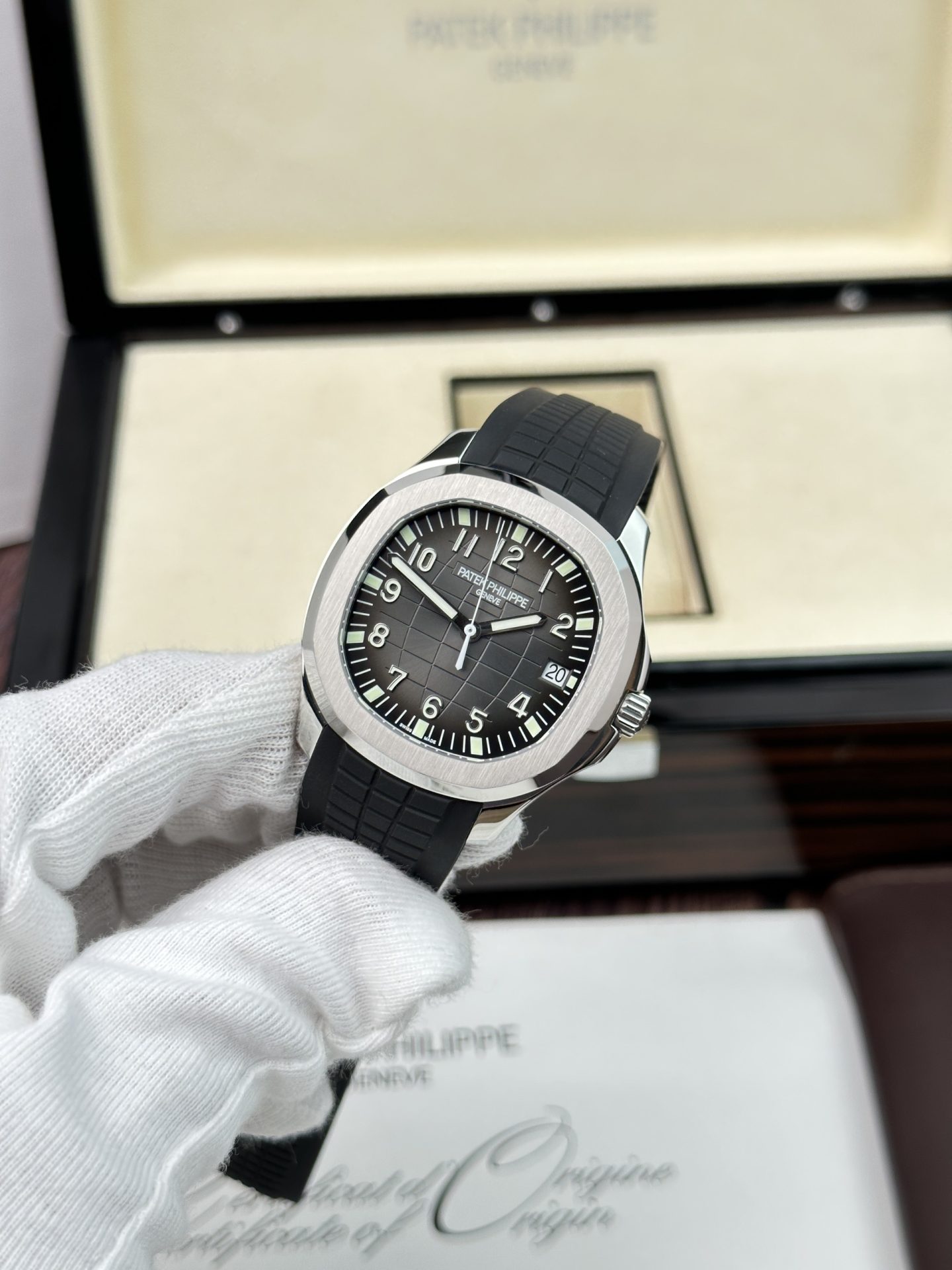 Patek Philippe Replica 1:1 Watch Aquanaut 5167A Black Dial Rubber Strap Factory 3K 40mm - Elite Watch Atelier