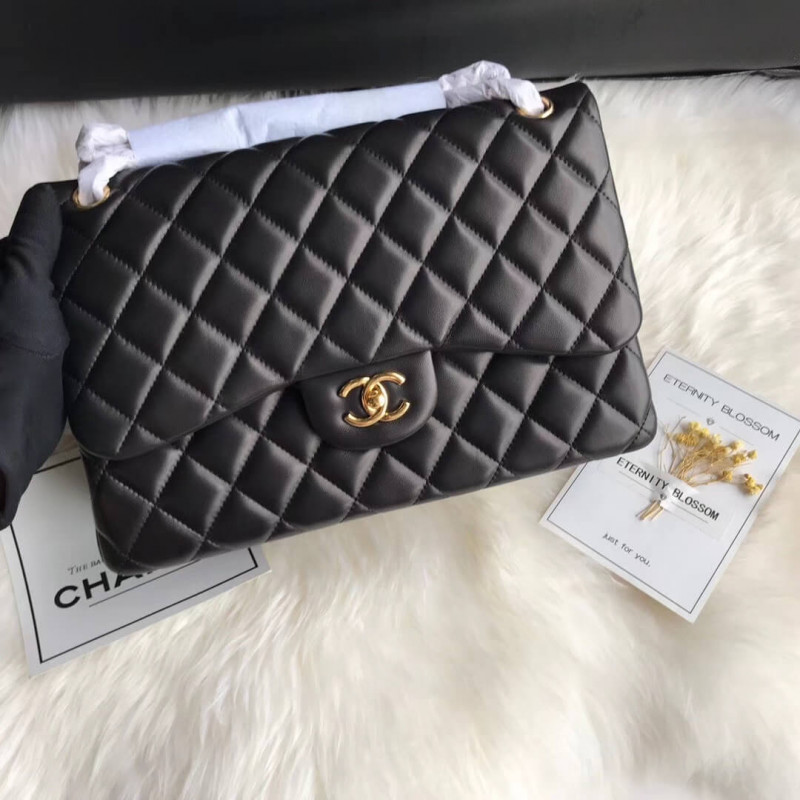 Replica Chanel Lambskin 30Cm Classic Flap Bag A1113 Black1:1High-quality replica