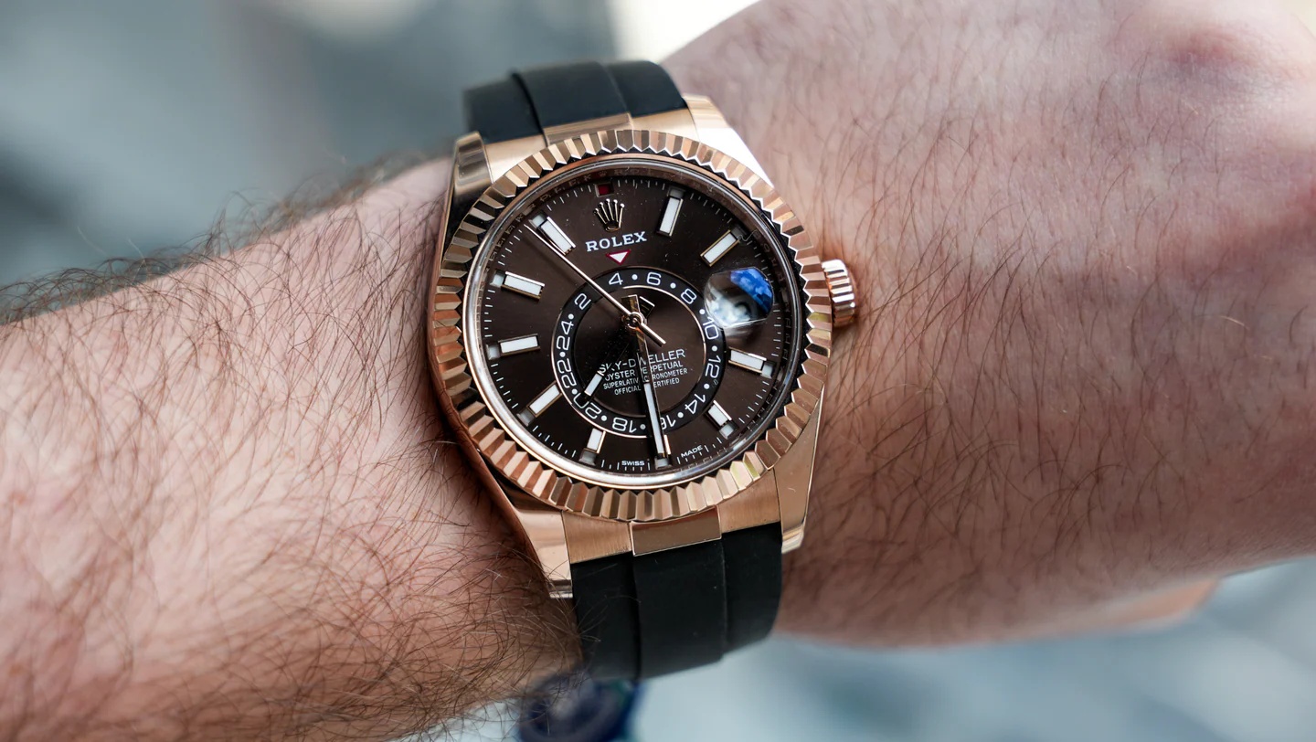 Rolex Sky-Dweller 326935-0007 SRO Automatic Everose Rhodium Dial Rubber Strap Replica - House of Replica