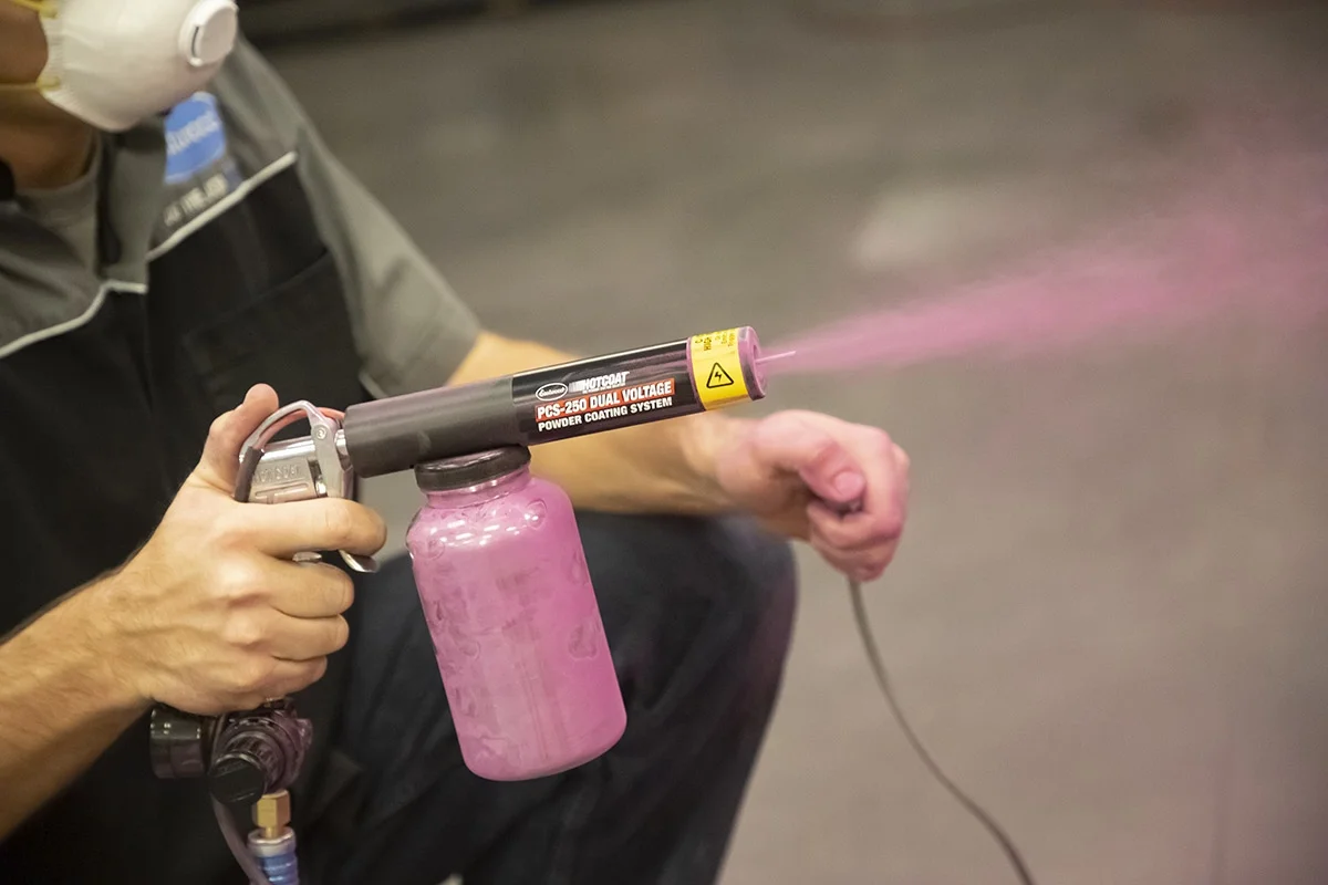 Eastwood PCS-250 Dual Voltage Powder Coating Gun - Image 4