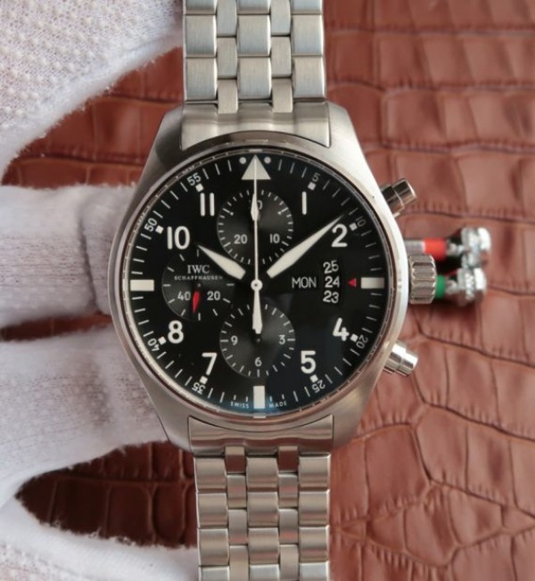 Replica IWC V6 Pilot Chrono IW377704 Black Dial SS Bracelet A7750 - Top club