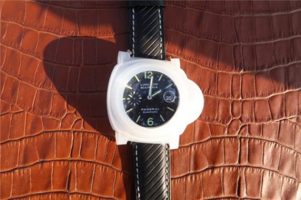 Replica Panerai PAM364 Titanium XF Black Rubber Strap P9000 - Top club
