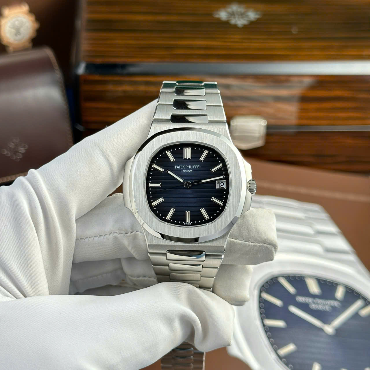 Patek Philippe Best Replica Watch Nautilus 5811 Blue Dial Refined Full Optinos 41mm - Top club