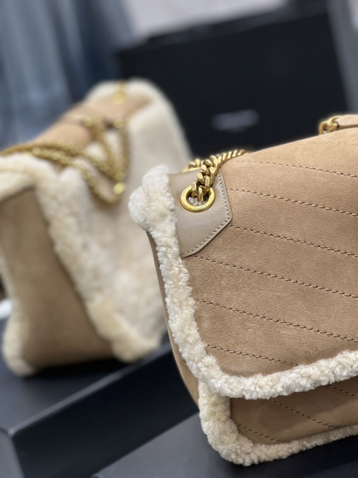 NIKI BABY CHAIN BAG IN CRINKLED VINTAGE LEATHER1:1High-quality replica