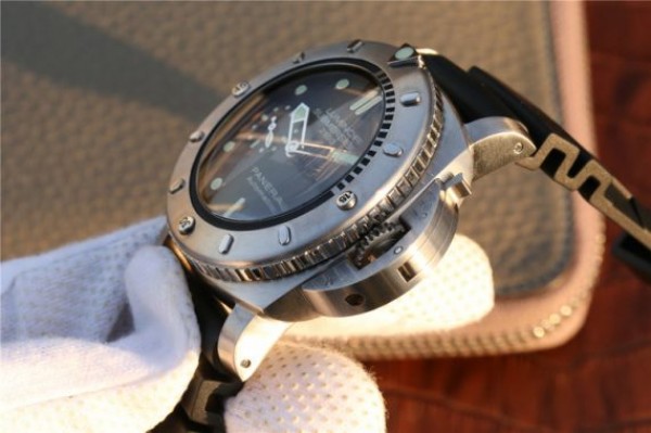 Replica Panerai PAM364 Titanium XF Black Rubber Strap P9000 - Top club