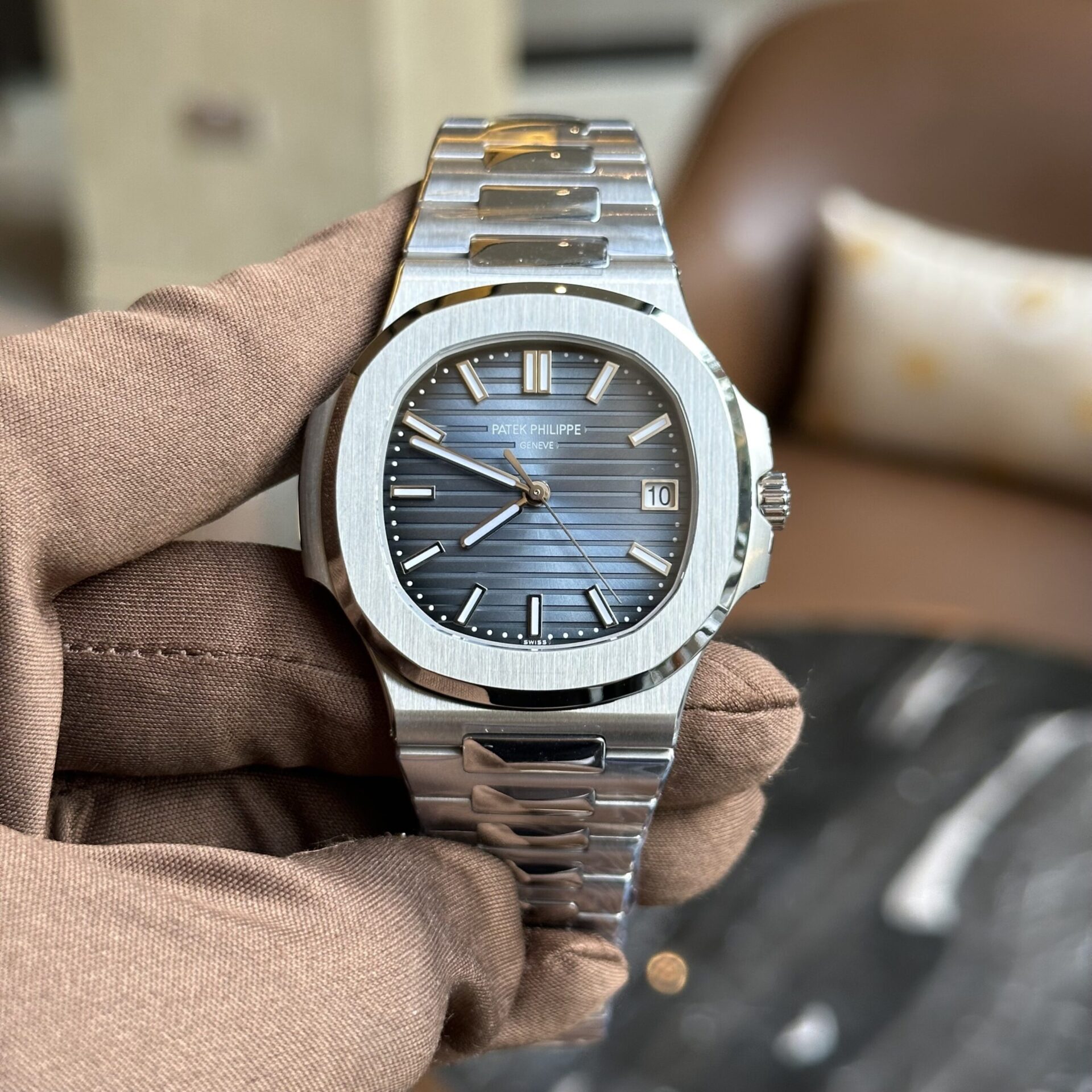Patek Philippe Nautilus 5811 Replica 1:1 Watch Grey Dial 3K Factory 41mm - Elite Watch Atelier