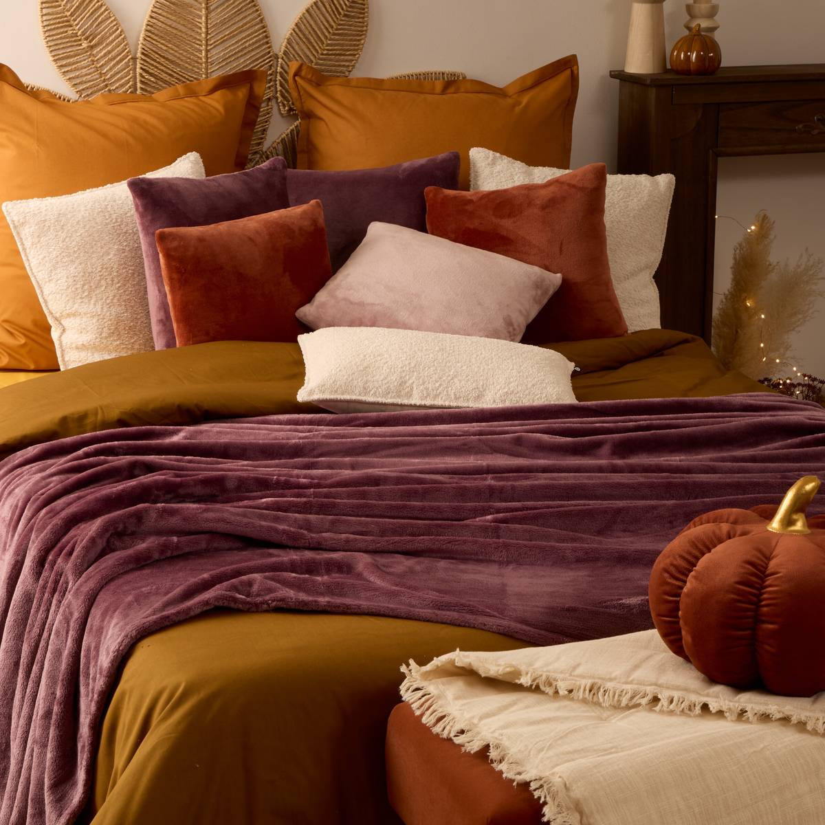 Flannel Throw "Ollis" Light Violet, 230x180 cm