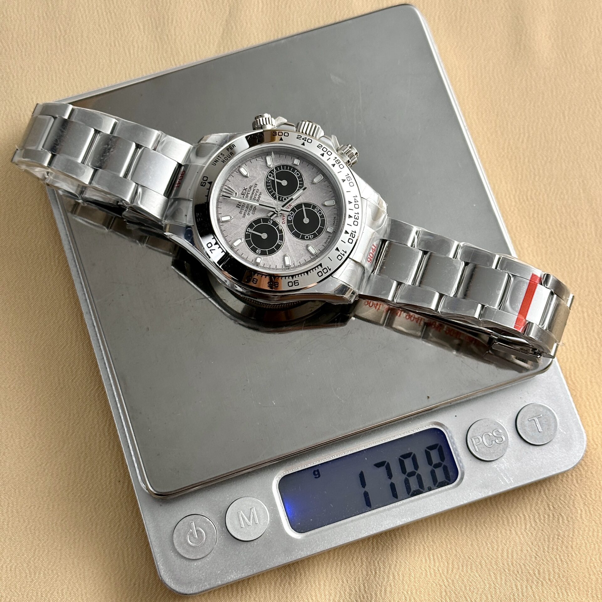 Rolex Cosmograph Daytona 116509 Replica Watch Refined Meteorite Dial 40mm - Elite Watch Atelier