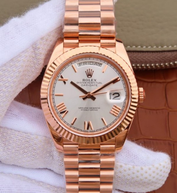 Replica Rolex Day-Date 40mm 228235 RG Noob White Dial Roman Markers RG Bracelet A3255 - Top club