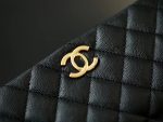 CHANEL COCO HADNLE