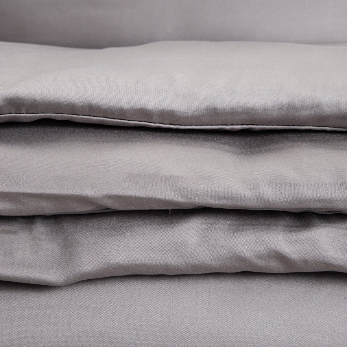 Pościel BAMSA gładka z satyny bambusowej szara 160x200 + 2*50x60 cm