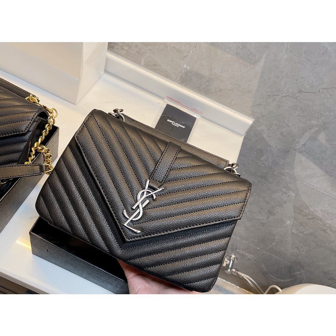 TO – Luxury Edition Bags SLY 1541:1High-quality replica
