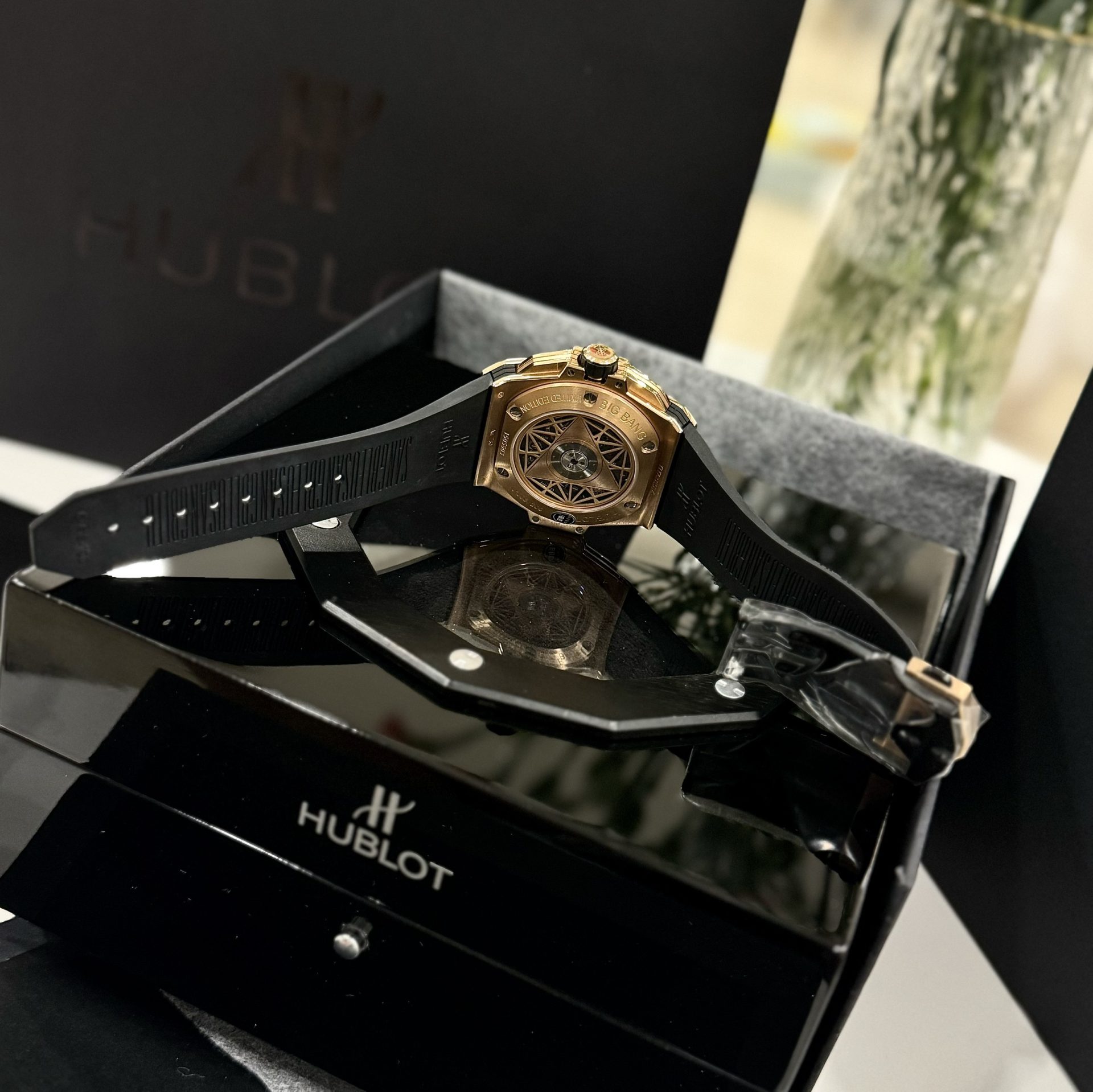 Hublot Replica 1:1 Watch Big Bang Sang Bleu ll King Gold Men s White BBF 45mm - Top club
