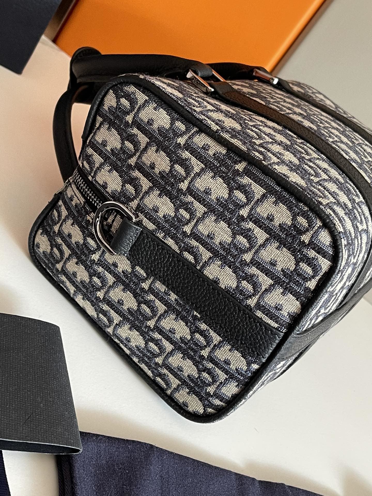 Dior Lingot 26 Bag Black For Women‎ 10 in/26cm CD 1ADDU114YKY_H27E1:1High-quality replica