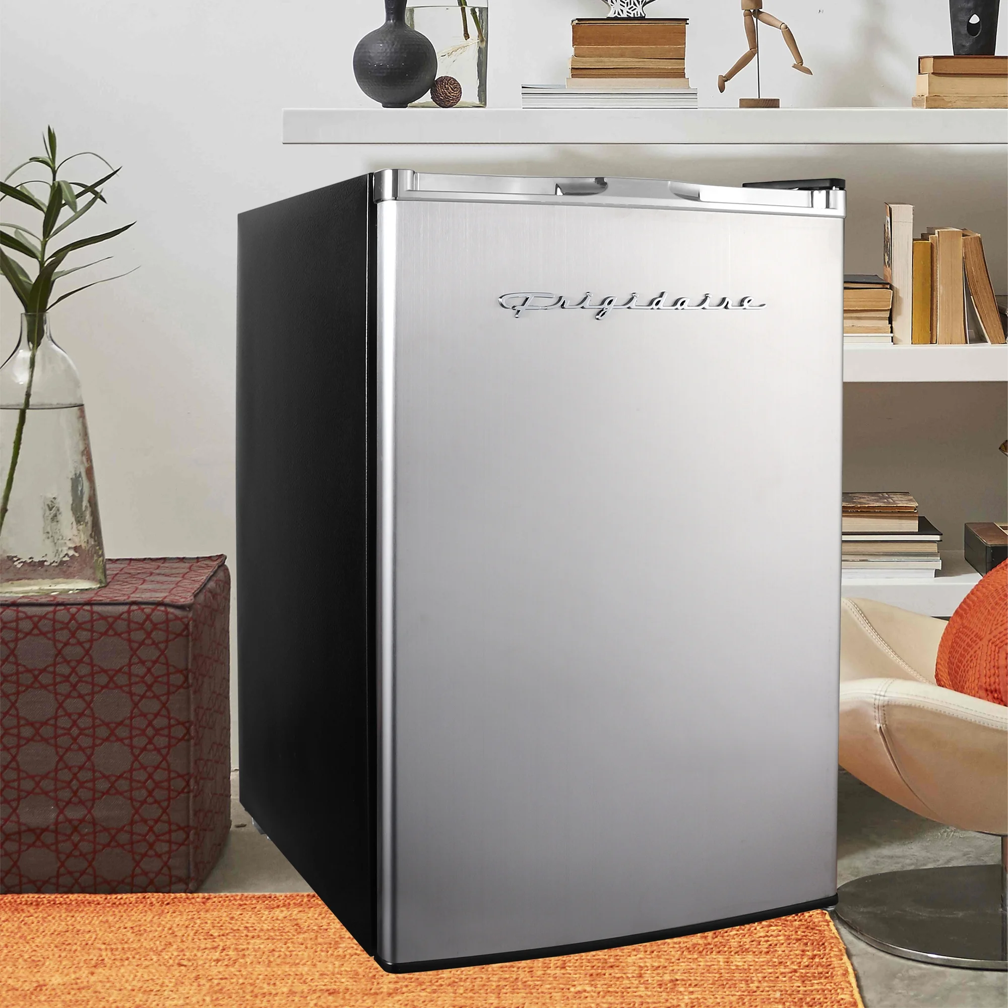 Frigidaire, 4.5 Cu. Ft. Compact Fridge with Chrome Trim - EFR492, Platinum - Image 10