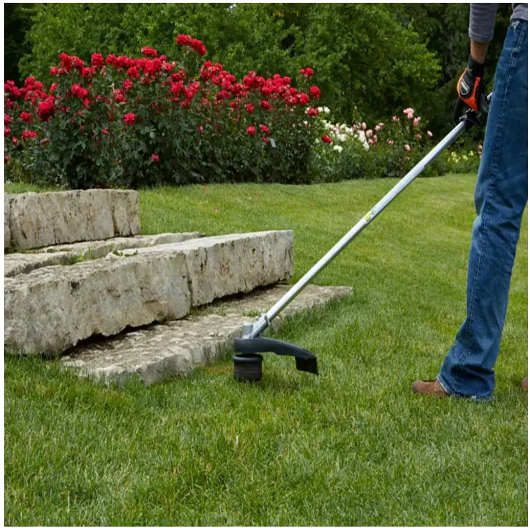 ECHO Gas String Trimmer, 21.2 cc 2-Stroke Straight Shaft - SRM-225 - Image 3 ECHO Gas String Trimmer, 21.2 cc 2-Stroke Straight Shaft - SRM-225 - Image 3