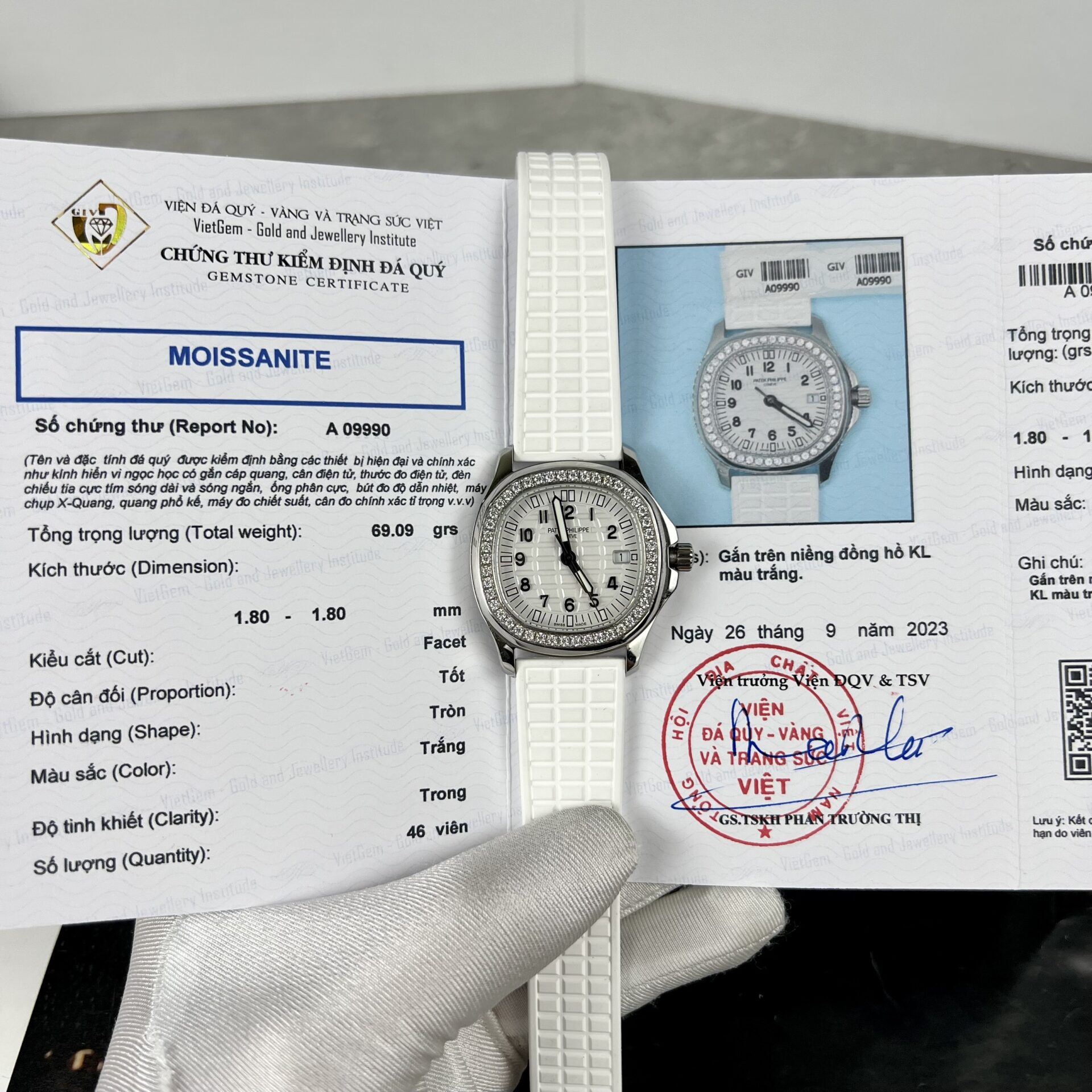Patek Philippe Aquanaut 5067A Replica Watch With Moissanite Diamond 35.6mm - Top club