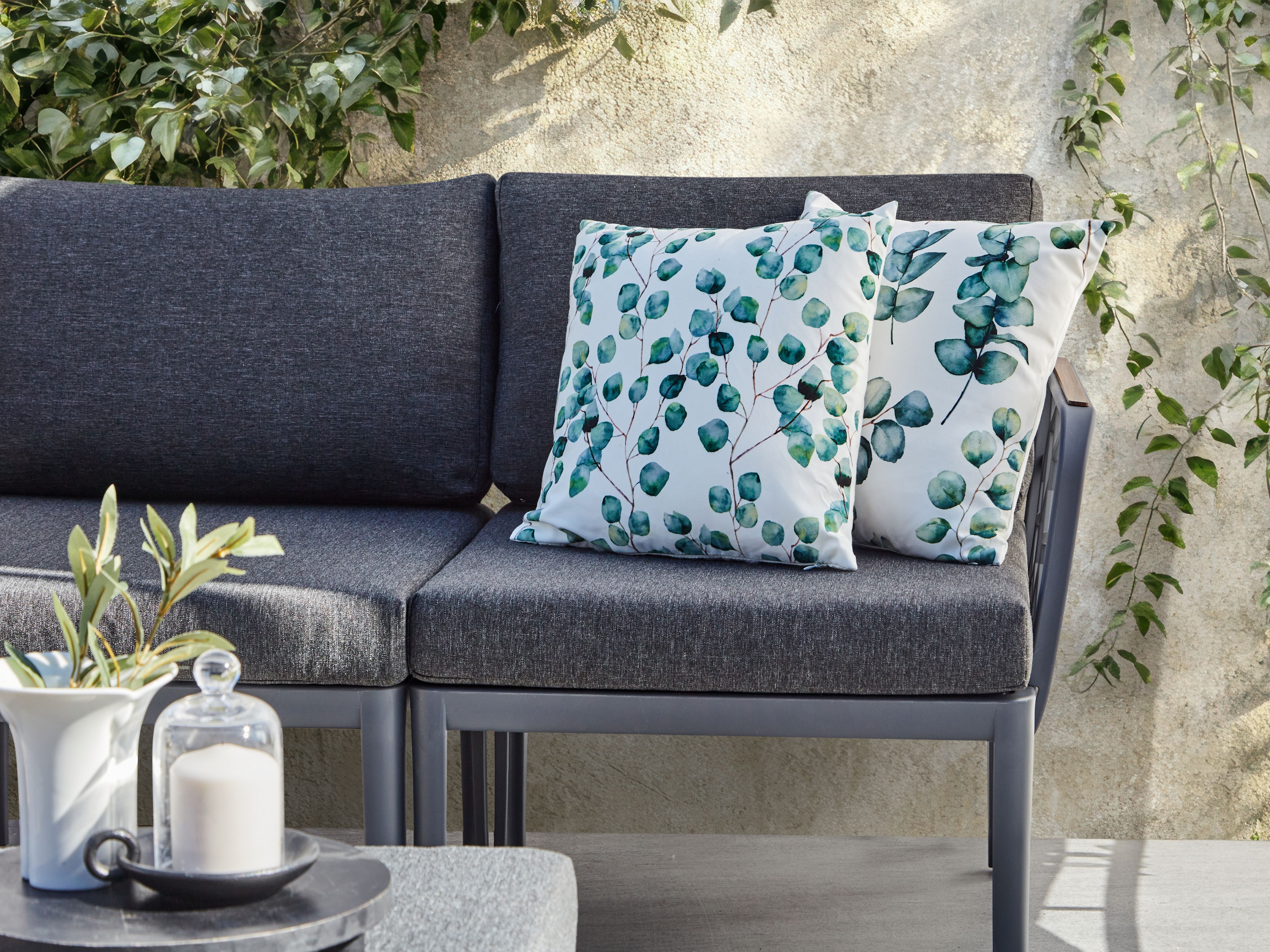 Set of 2 Outdoor Cushions BOSQUE Plant Pattern 45 x 45 cm Green
