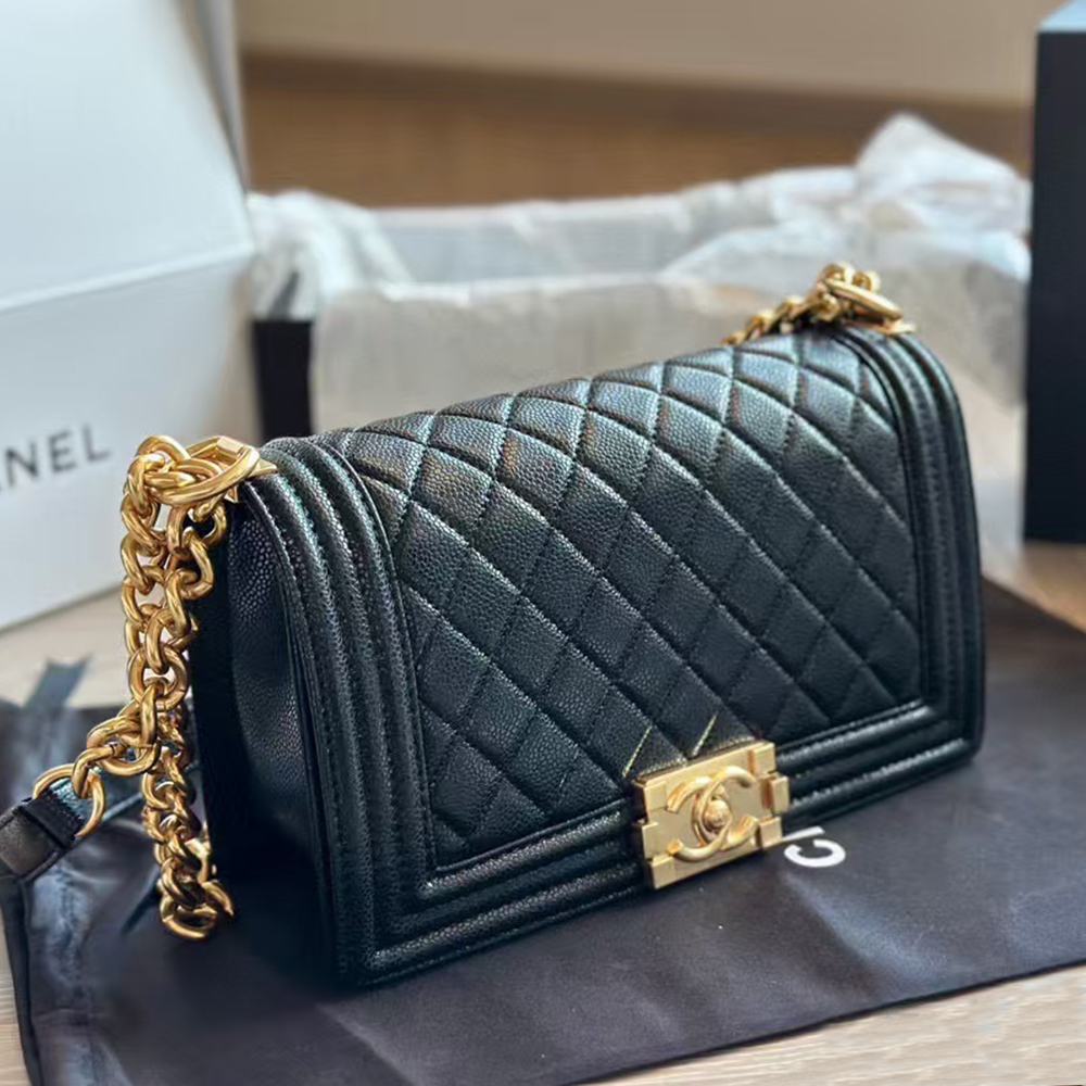 Chanel Large Boy Flap Bag1:1High-quality replica
