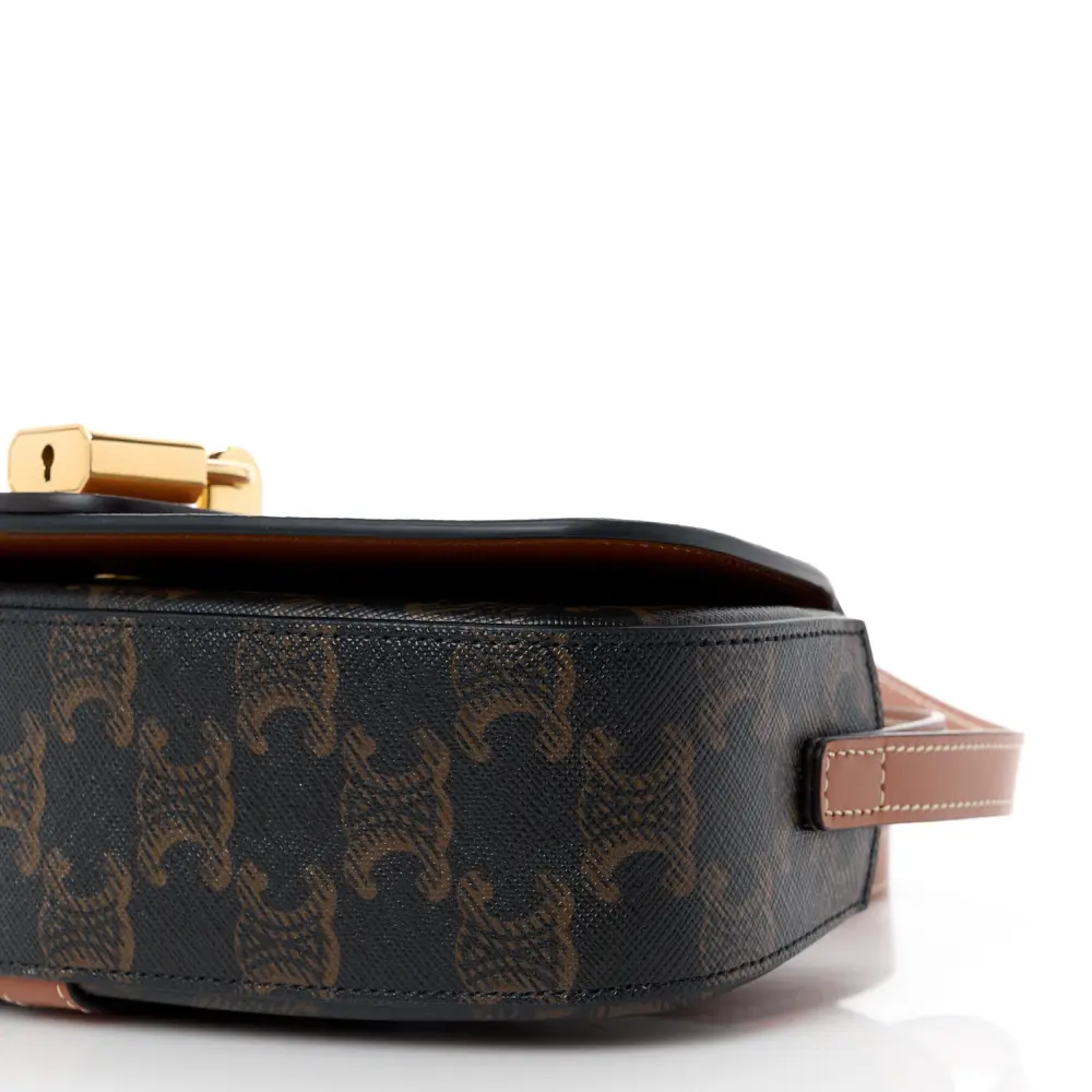 High-Quality Replica of Celine Tan Triomphe Small Tabou Clutch1:1High-quality replica