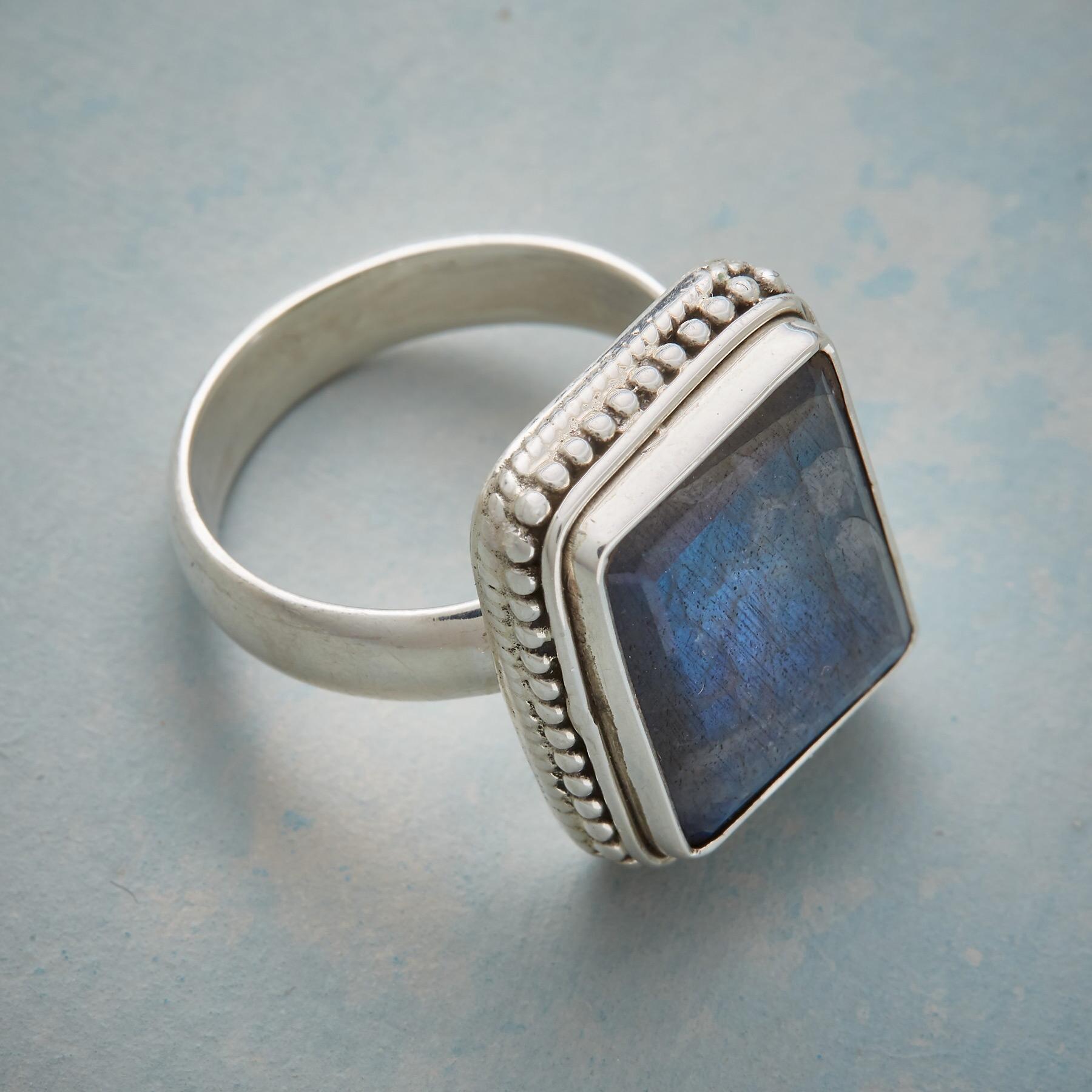 Main Focus Ring - Sundance Clothing