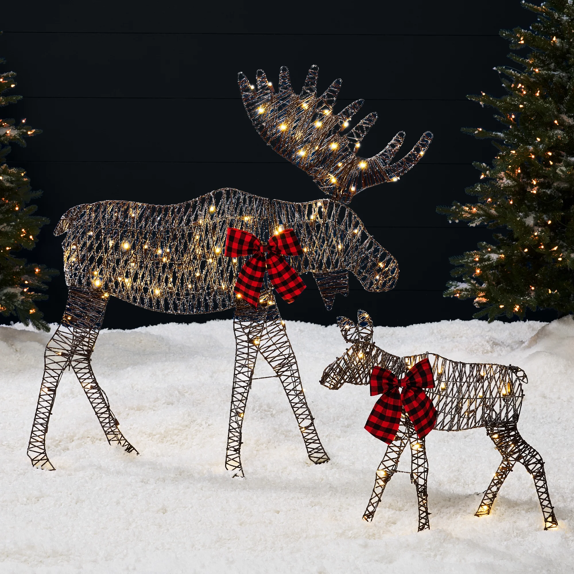 Best Choice Products 4ft 2-Piece Lighted 2D Christmas Moose Set Outdoor Decor w/ 125 LED Lights, Stakes - Rattan