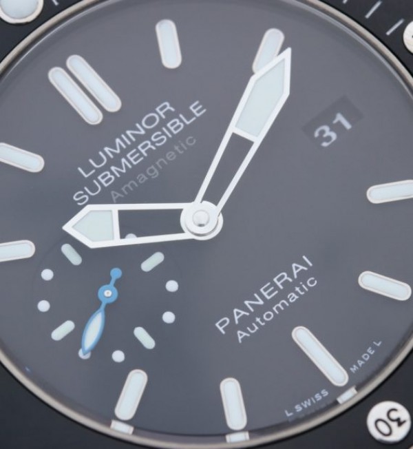 Replica Panerai XF PAM1389 Titanium Black Ceramic Bezel Rubber Strap P.9010 - Elite Watch Atelier