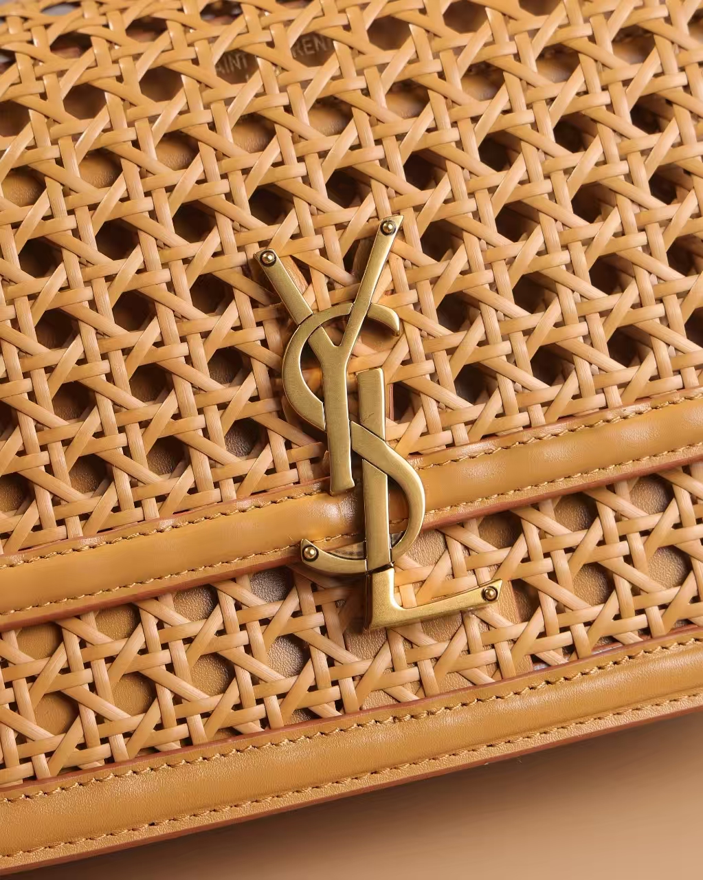 Saint Laurent Solferino Medium Bag1:1High-quality replica