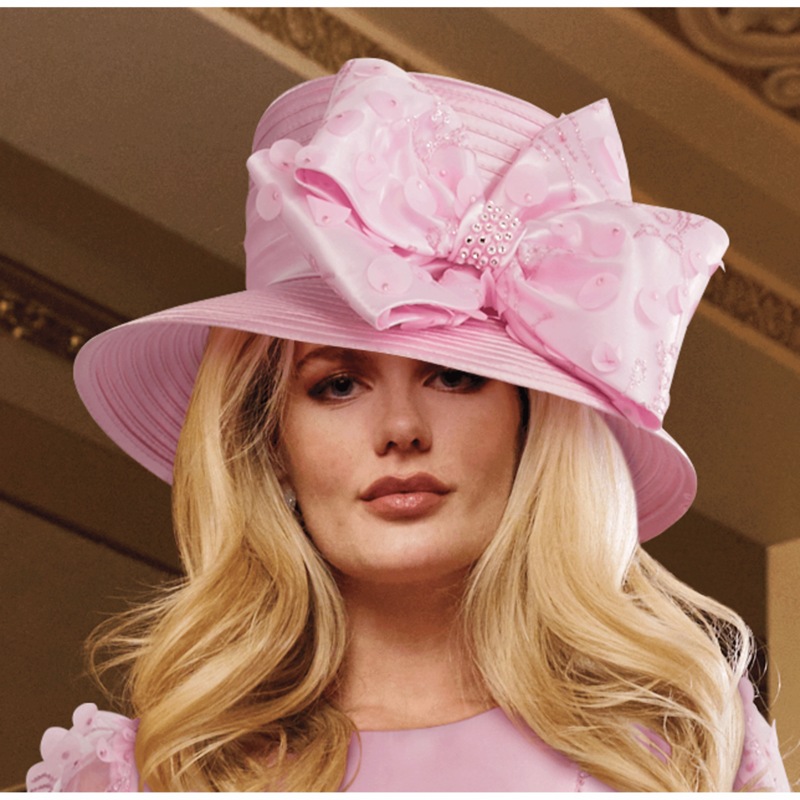 Miray Hat - MIDNIGHT VELVET CATALOG