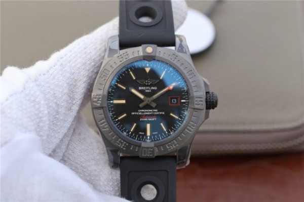 Replica Breitling Avenger BlackBird 44mm DLC GF Titanium Case Black Dial Rubber Strap A2824 - Top club