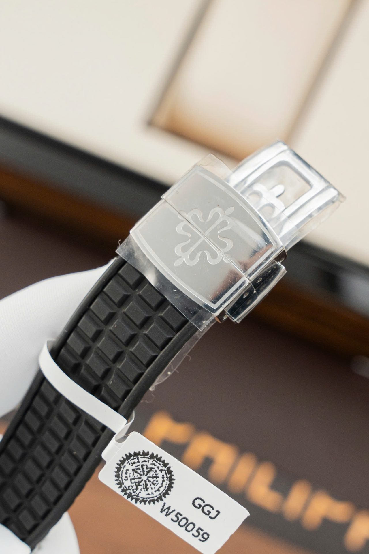 Patek Philippe Aquanaut 5067 Replica Watches Bezel Moissanite Diamonds PPF Factory 35.6mm - Top club