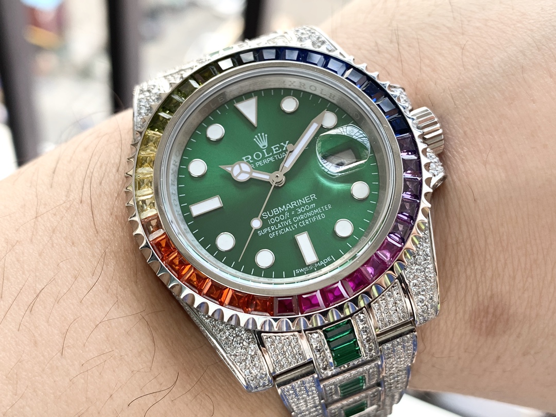 Rolex Submariner Special Edition with diamonds - Green iridescent diamonds - All diamonds - 40 mm(1:1 replica) - Elite Watch Atelier