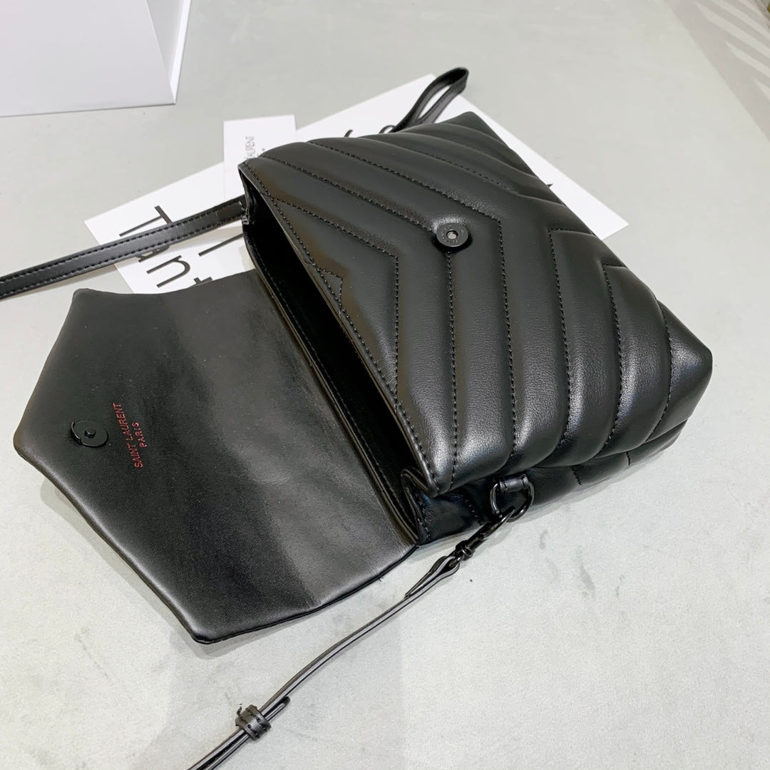 TO – Luxury Bags SLY 2731:1High-quality replica