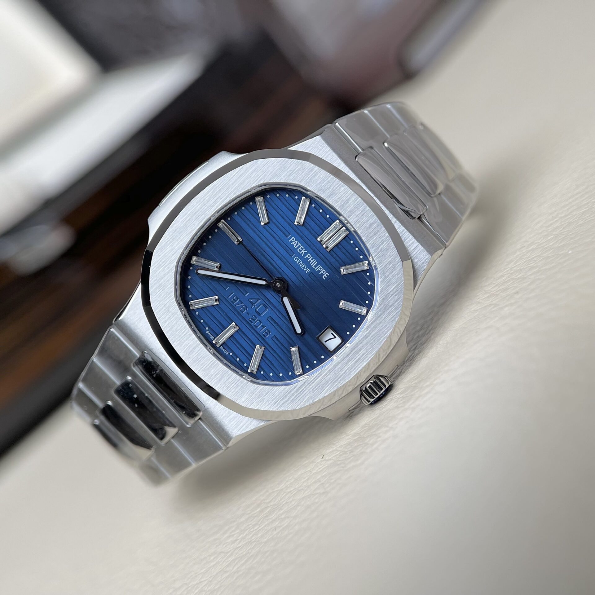 Patek Philippe Replica Watch Nautilus 5711 40th Anniversary 3K 44mm - Elite Watch Atelier