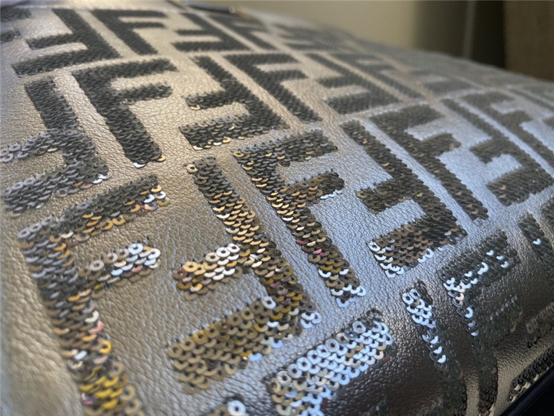 Fendi peekaboo mini silver Shoulder Bag - Replicaclubs