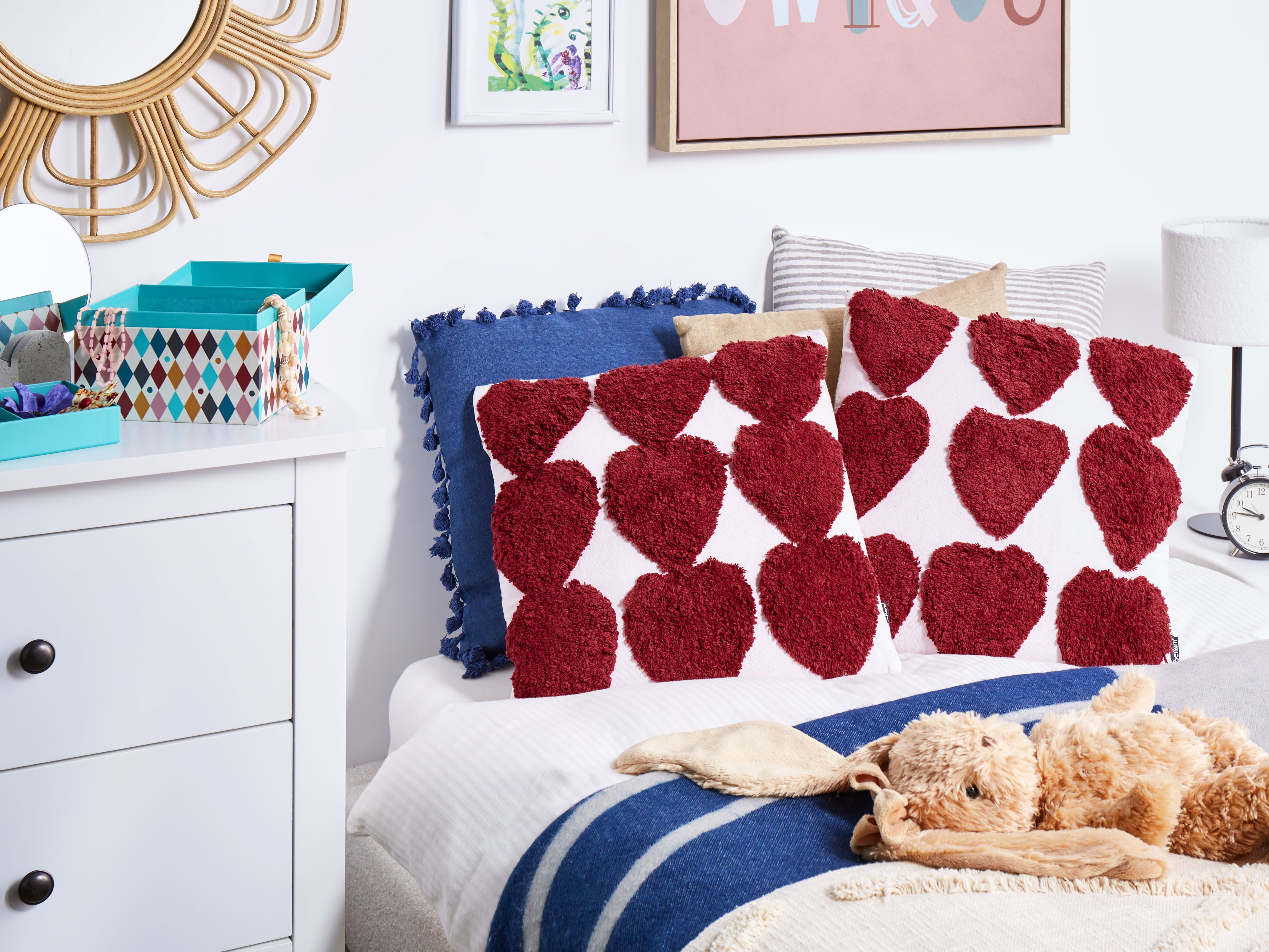 Set of 2 Decorative Cushions MINGORA Cotton 45 x 45 cm Red Heart Pattern